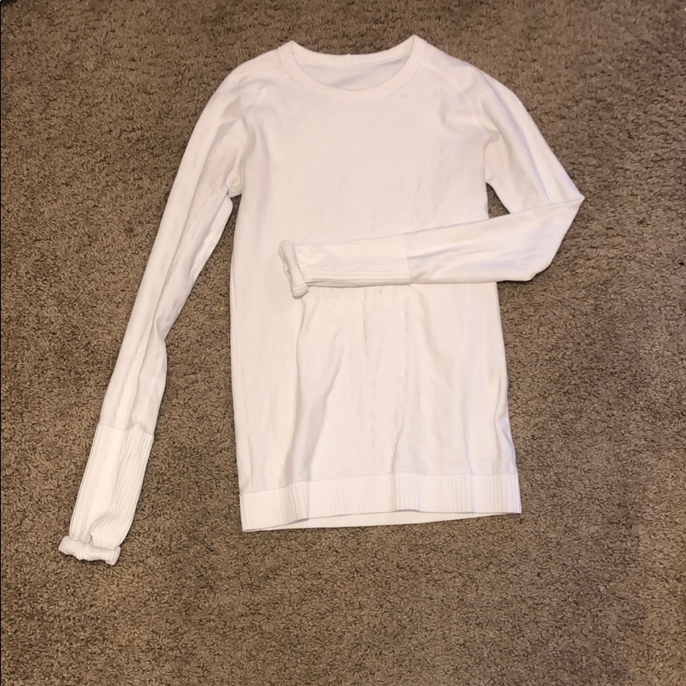 Long sleeve lululemon shirt
